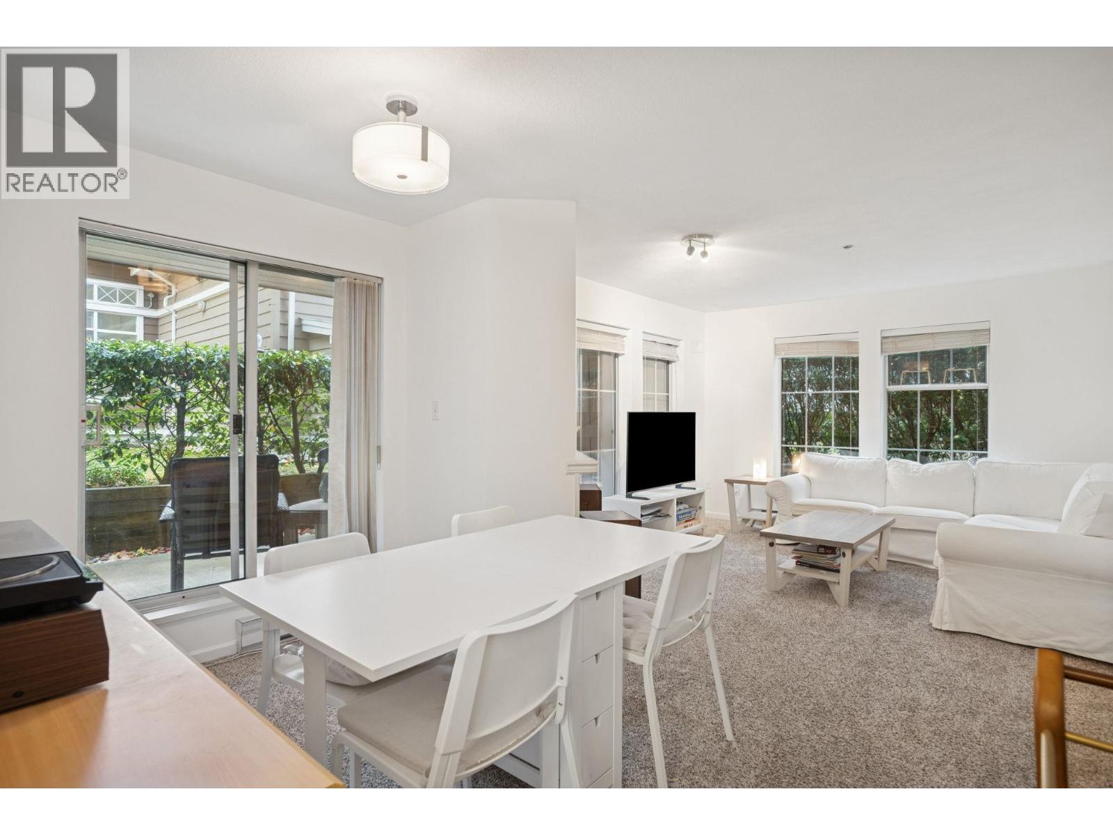 102 1199 WESTWOOD STREET, Coquitlam, British Columbia