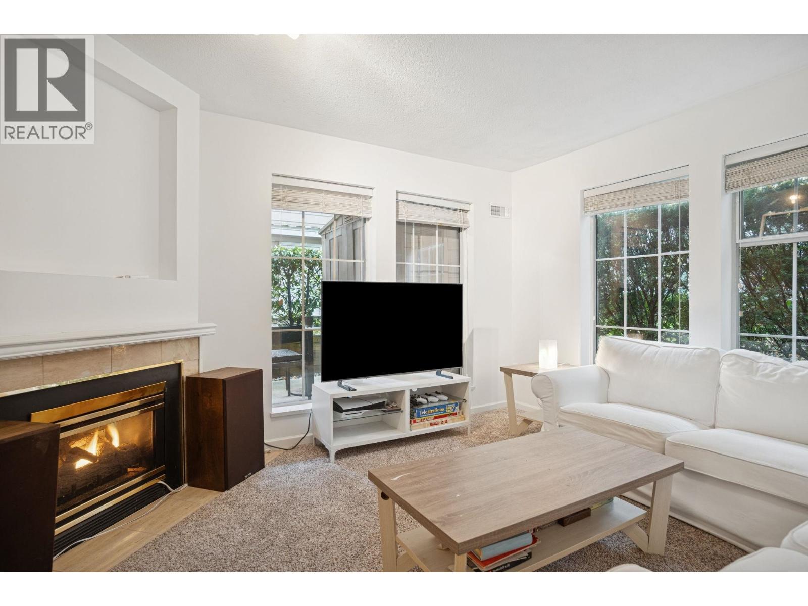 102 1199 Westwood Street, Coquitlam, British Columbia  V3B 7P6 - Photo 3 - R3078643