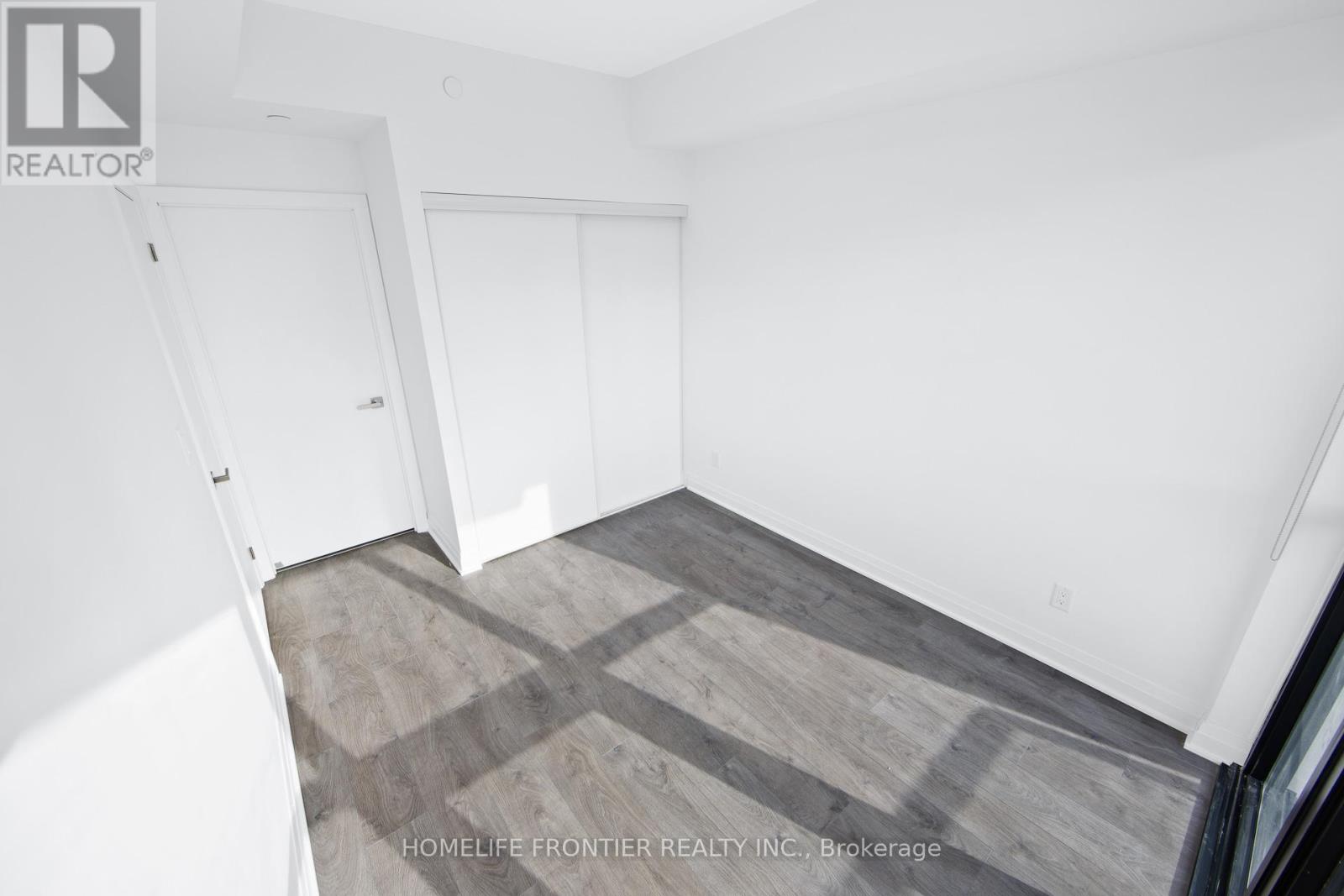 1005 - 4015 The Exchange Street, Mississauga, Ontario  L5B 0N9 - Photo 13 - W12744812