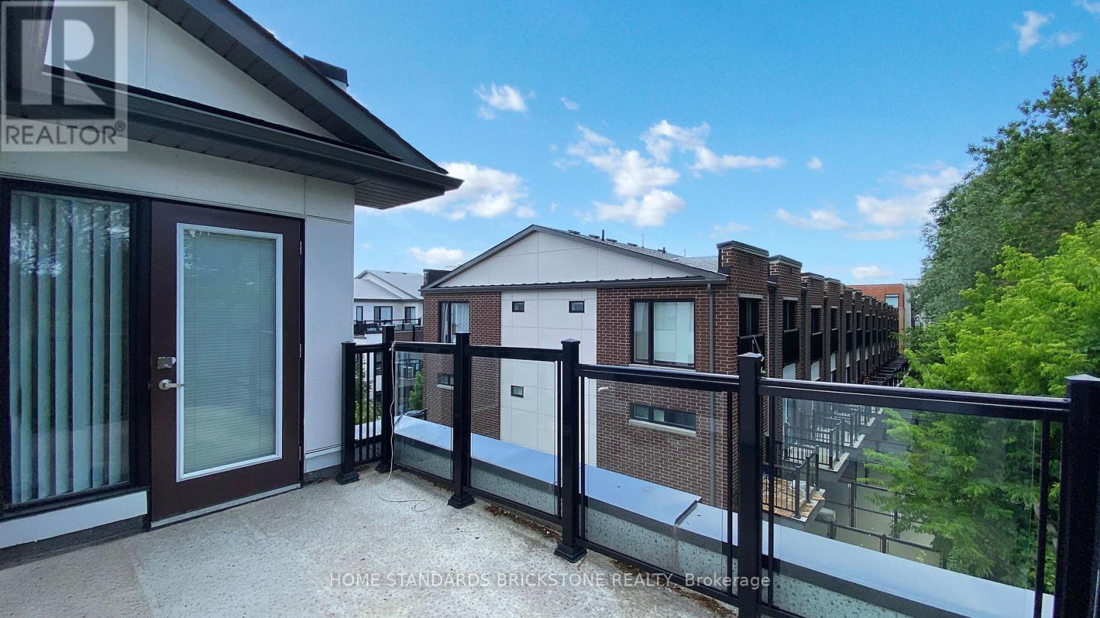H212 - 90 Canon Jackson Drive, Toronto, Ontario  M6M 0C1 - Photo 27 - W12746840