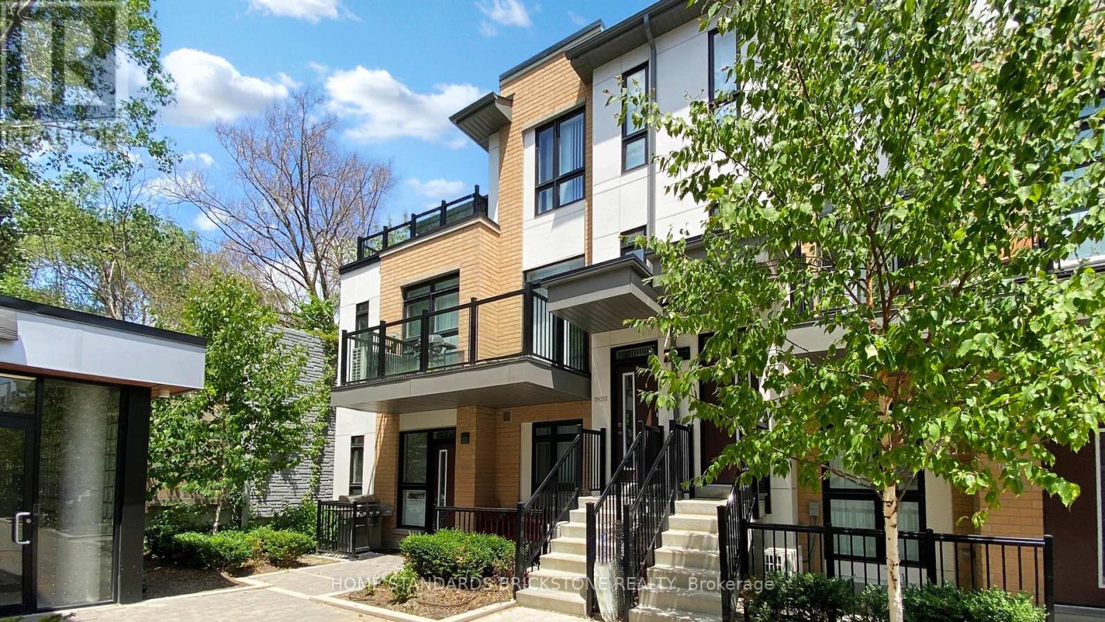 H212 - 90 Canon Jackson Drive, Toronto, Ontario  M6M 0C1 - Photo 6 - W12746840