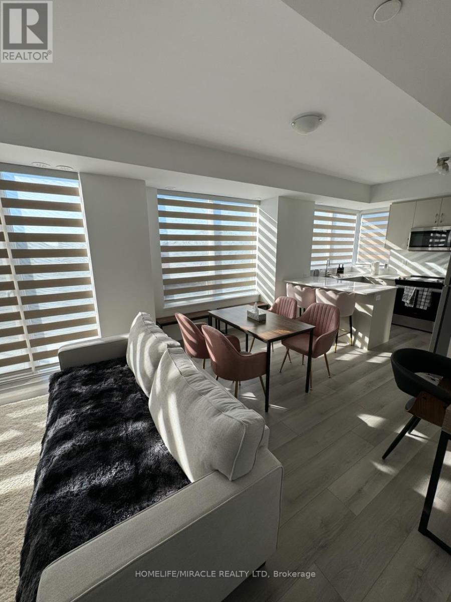 375 - 65 Attmar Drive, Brampton, Ontario  L6P 0Y6 - Photo 6 - W12746842