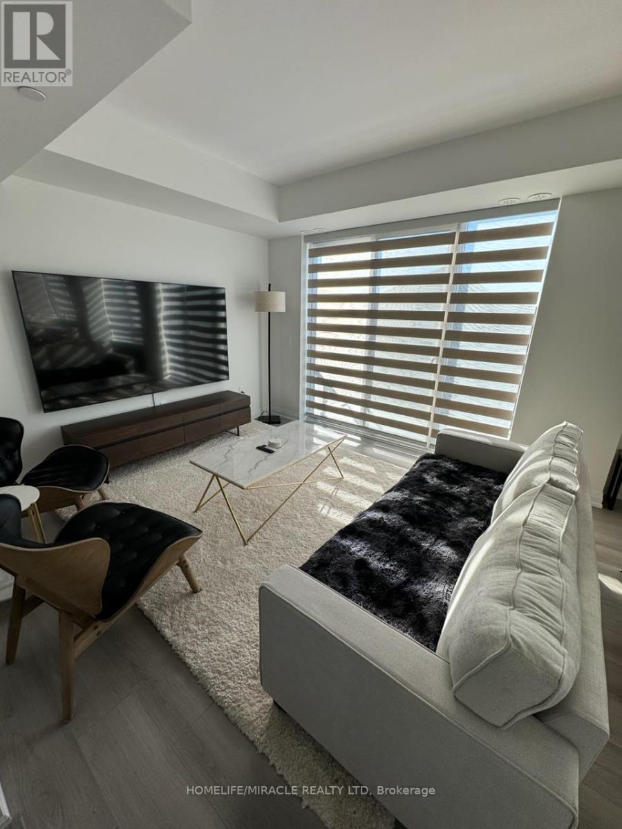 375 - 65 Attmar Drive, Brampton, Ontario  L6P 0Y6 - Photo 7 - W12746842