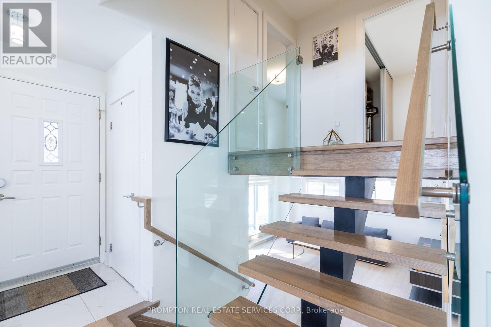 3 Ennismore Place, Toronto, Ontario  M2J 1Z9 - Photo 18 - C12746878