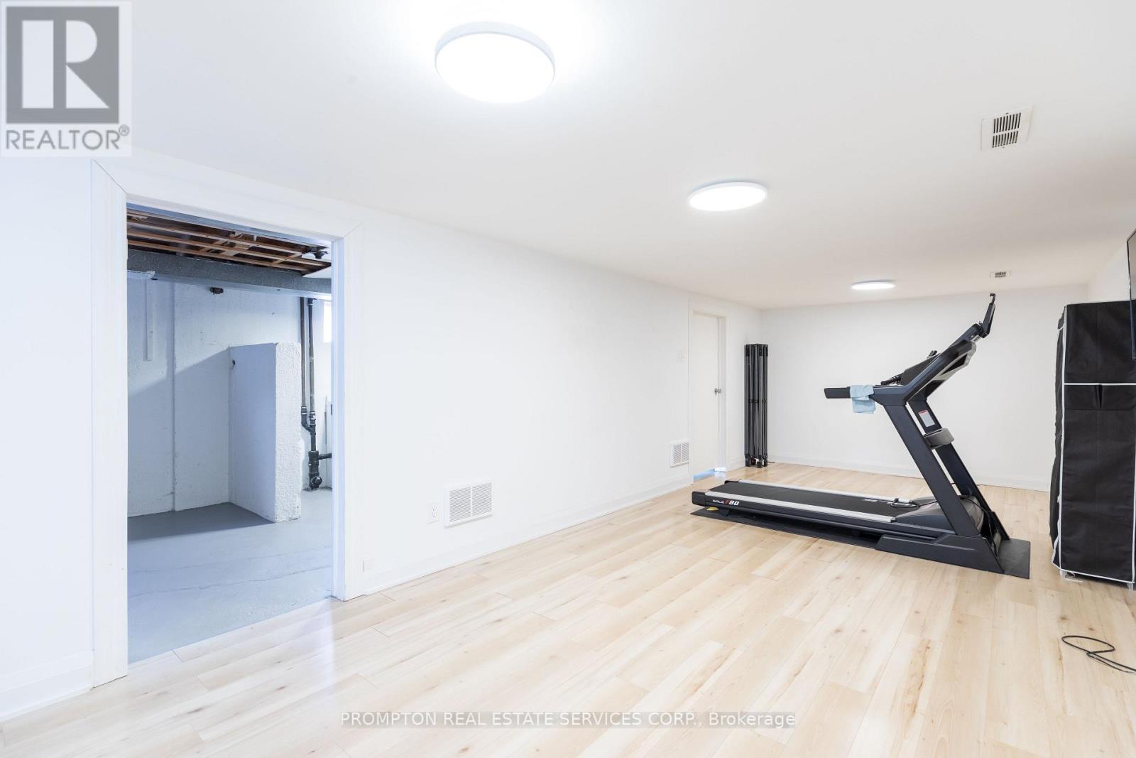 3 Ennismore Place, Toronto, Ontario  M2J 1Z9 - Photo 23 - C12746878