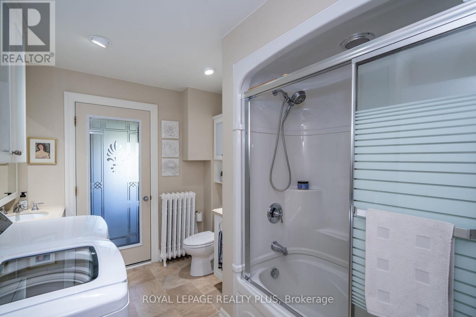 66 Main Street, Penetanguishene, Ontario  L9M 1T3 - Photo 19 - S12746880