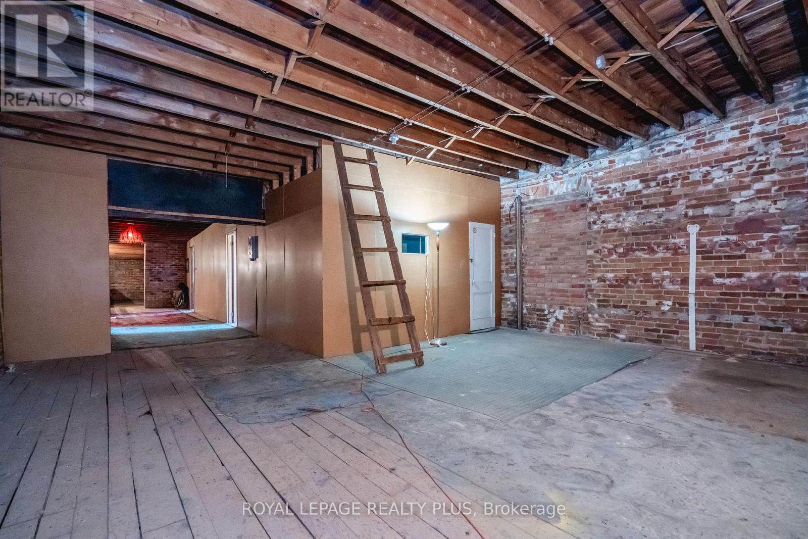 66 Main Street, Penetanguishene, Ontario  L9M 1T3 - Photo 21 - S12746880