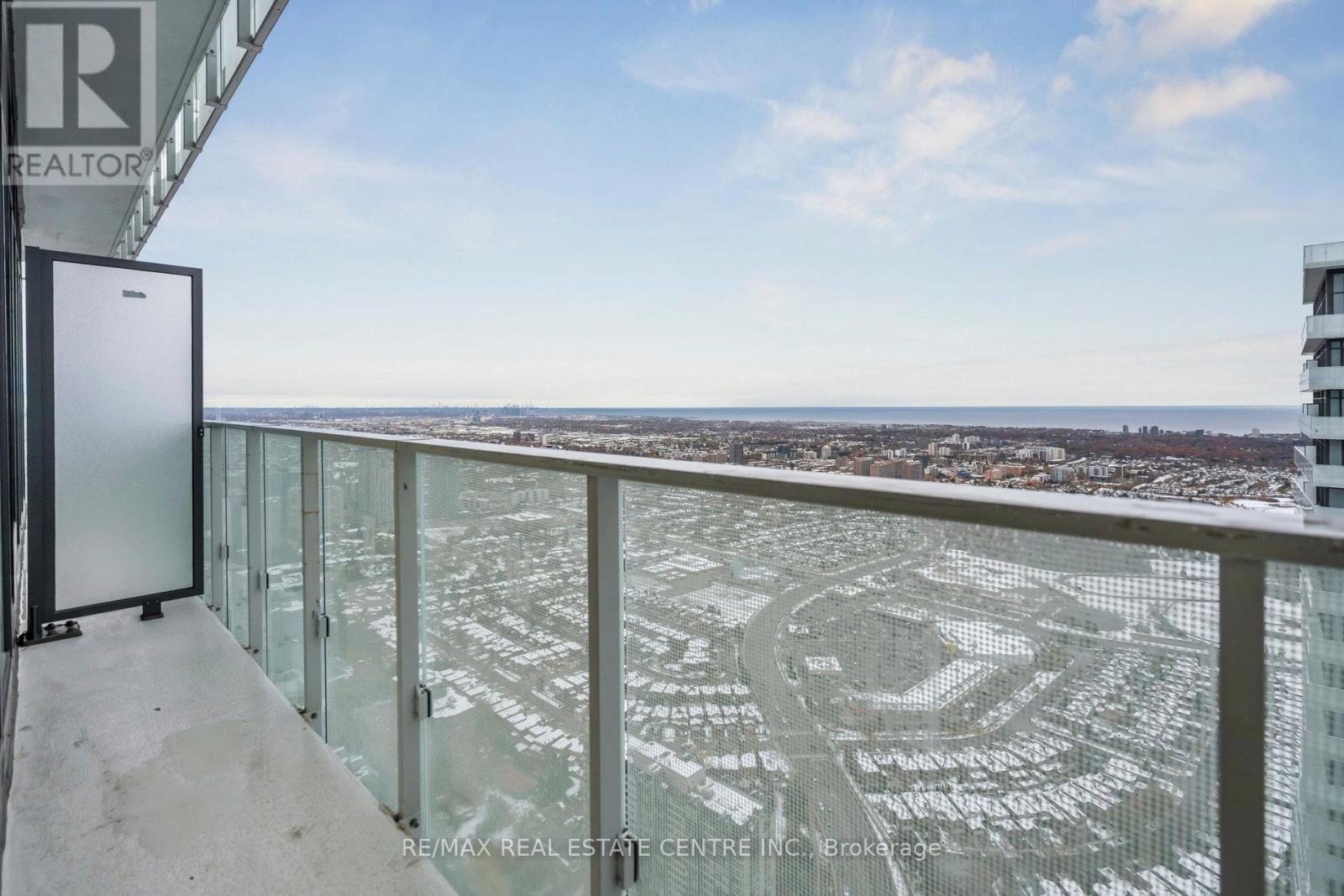 6004 - 3900 Confederation Parkway, Mississauga, Ontario  L5B 0M3 - Photo 25 - W12746876