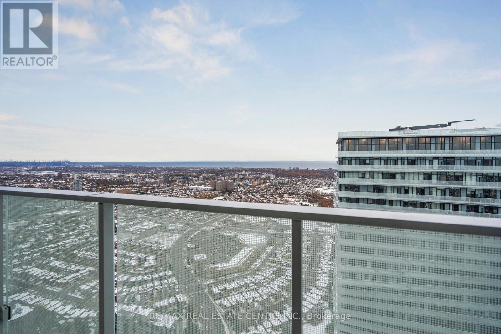 6004 - 3900 Confederation Parkway, Mississauga, Ontario  L5B 0M3 - Photo 26 - W12746876