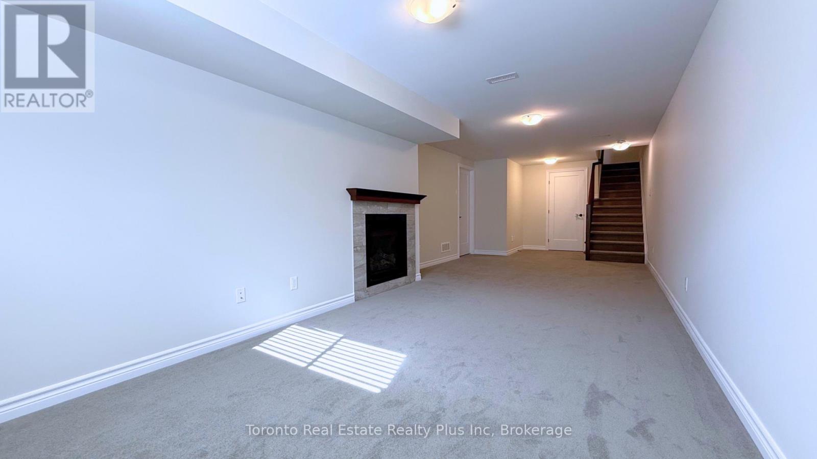 90 Nepeta Crescent, Ottawa, Ontario  K1T 0S6 - Photo 19 - X12746142