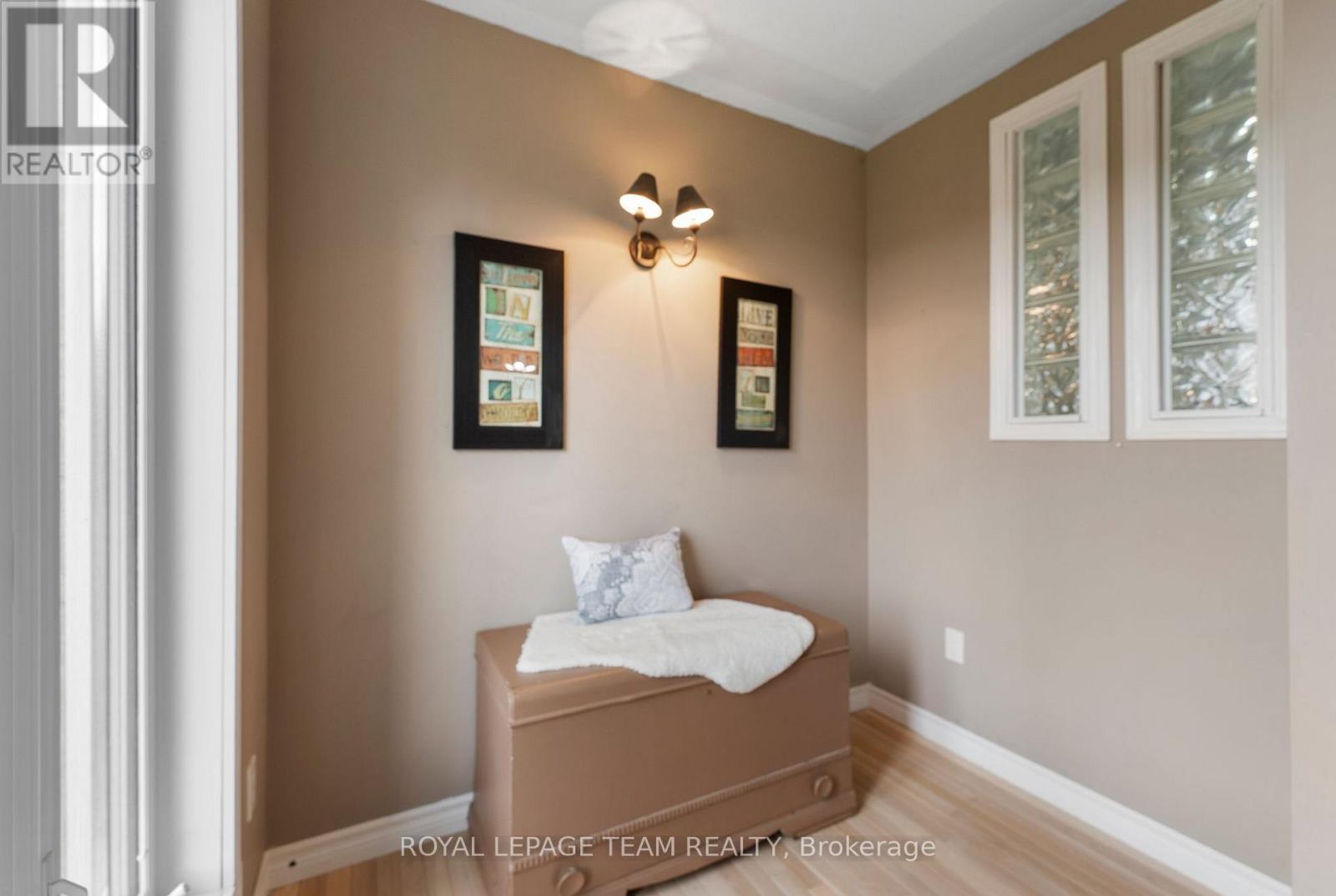 37 Rapid Road, Whitewater Region, Ontario  K0J 2L0 - Photo 24 - X12389658