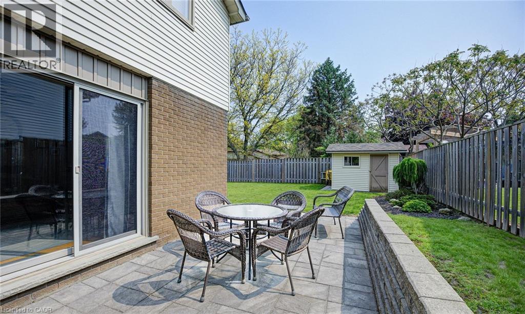 400 Foxhunt Place, Waterloo, Ontario  N2K 2S7 - Photo 27 - 40802049