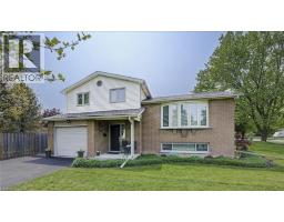 400 FOXHUNT Place, Waterloo, Ontario