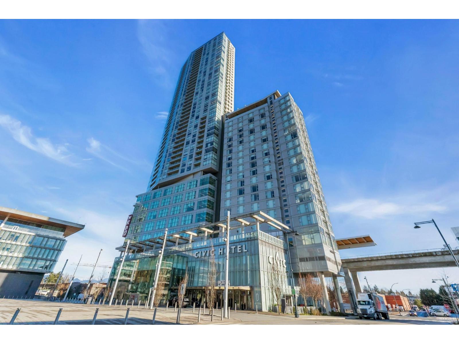 3803 13495 CENTRAL AVENUE, Surrey, British Columbia