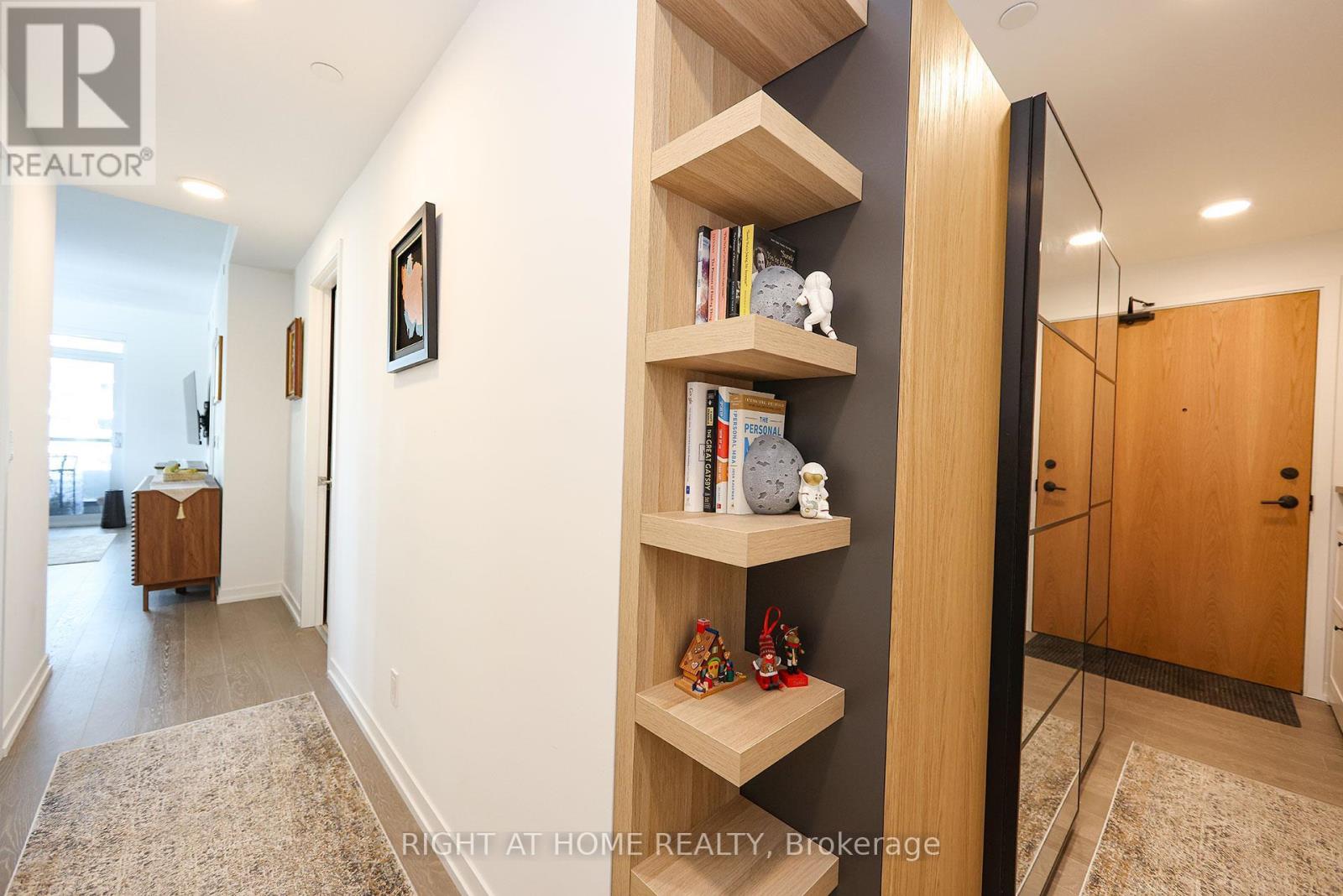 D433 - 8 Beverley Glen Boulevard, Vaughan, Ontario  L4J 7V1 - Photo 6 - N12745794