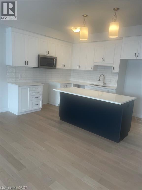 152 Queensbrook Crescent, Cambridge, Ontario  N1S 0E4 - Photo 2 - 40802123