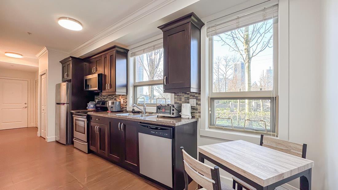 223 13897 Fraser Highway, Surrey, British Columbia  V3T 0G8 - Photo 9 - R3084389