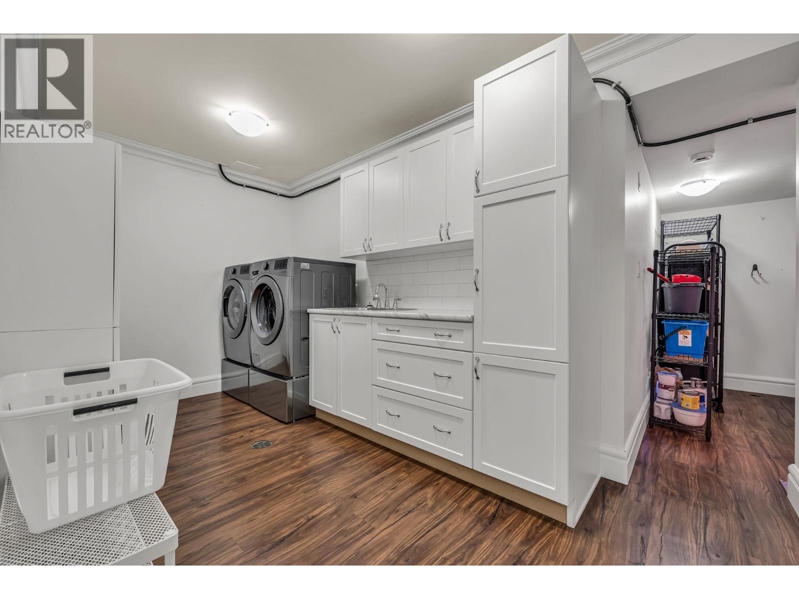 295 N Gamma Avenue, Burnaby, British Columbia  V5C 1Y2 - Photo 36 - R3083044