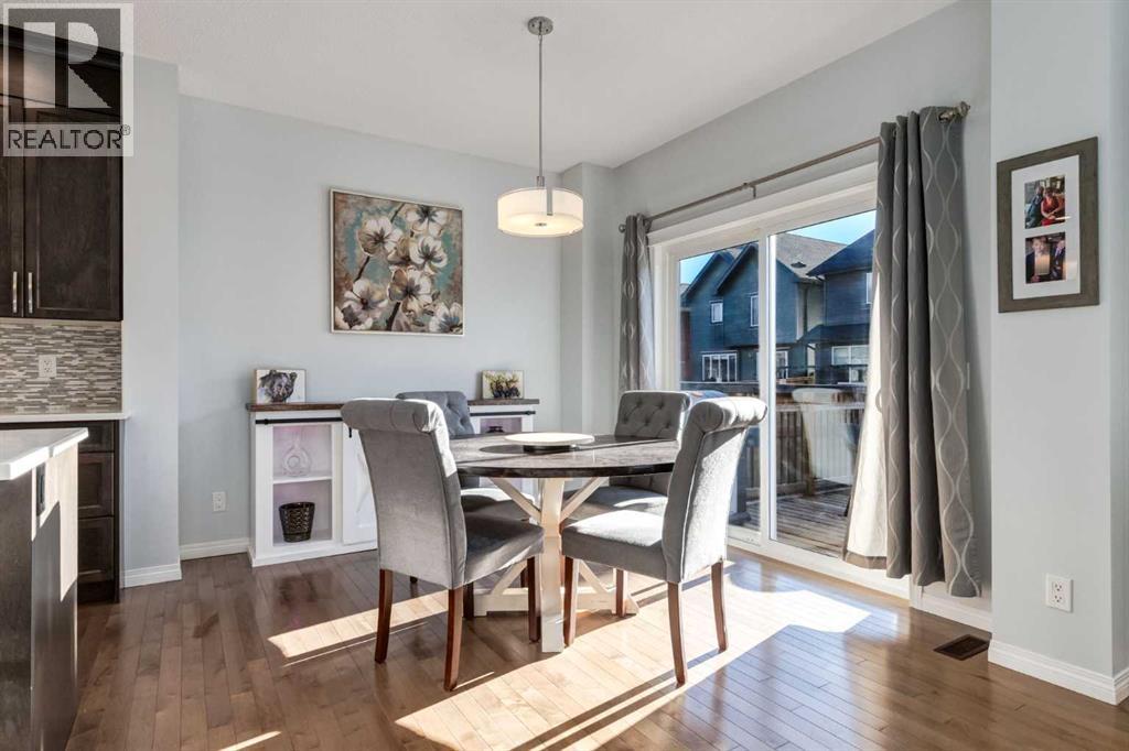 36 Sundown Common, Cochrane, Alberta  T4C 2M9 - Photo 9 - A2278817