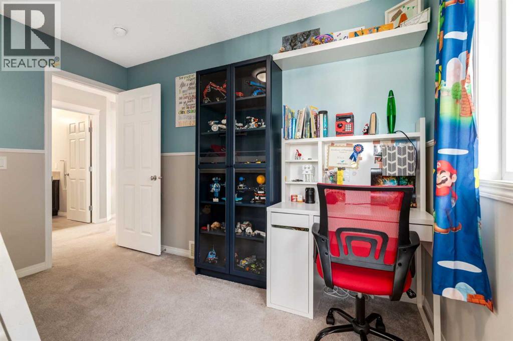 36 Sundown Common, Cochrane, Alberta  T4C 2M9 - Photo 26 - A2278817