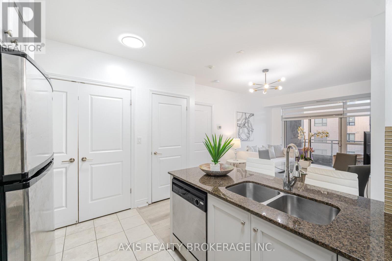 434 - 281 Woodbridge Avenue, Vaughan, Ontario  L4L 0C6 - Photo 12 - N12746894