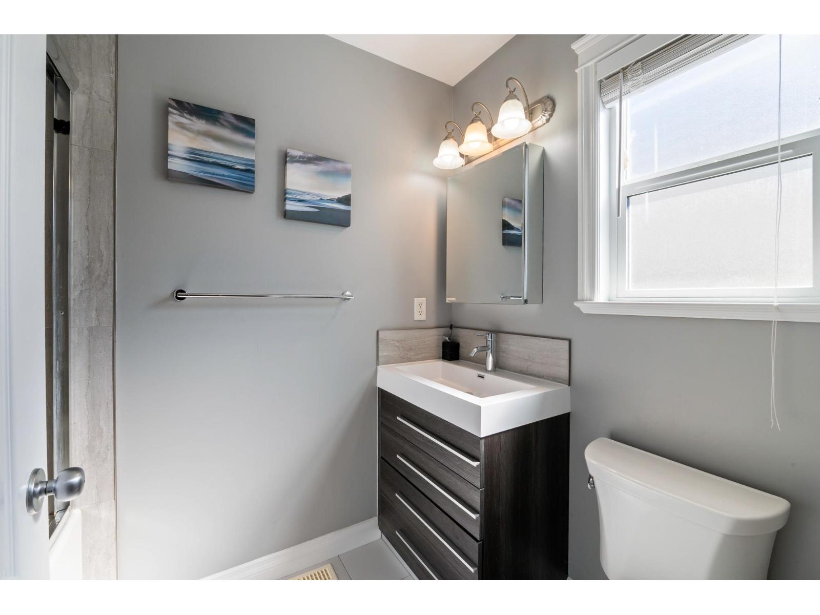 7923 Topper Drive, Mission, British Columbia  V2V 6Z2 - Photo 16 - R3080557