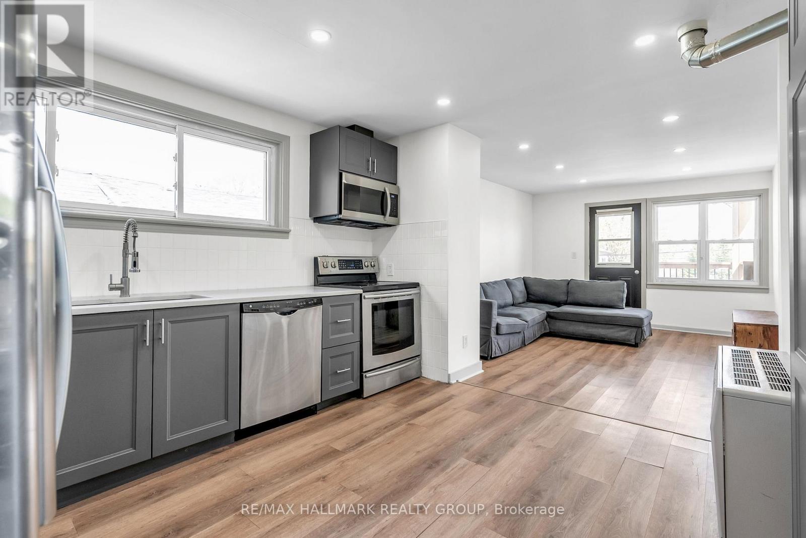 334-336 Eleventh Street E, Cornwall, Ontario  K6H 2Y7 - Photo 4 - X12746912