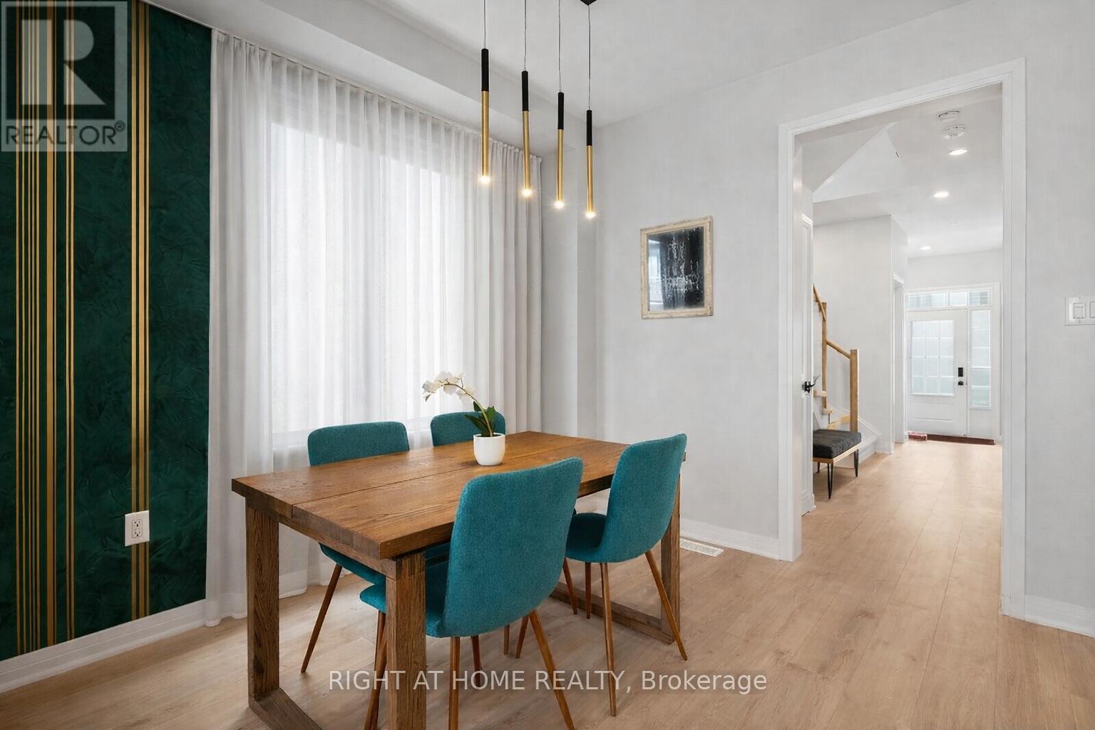 95 Shepherd Drive, Barrie, Ontario  L9J 0K4 - Photo 10 - S12742514