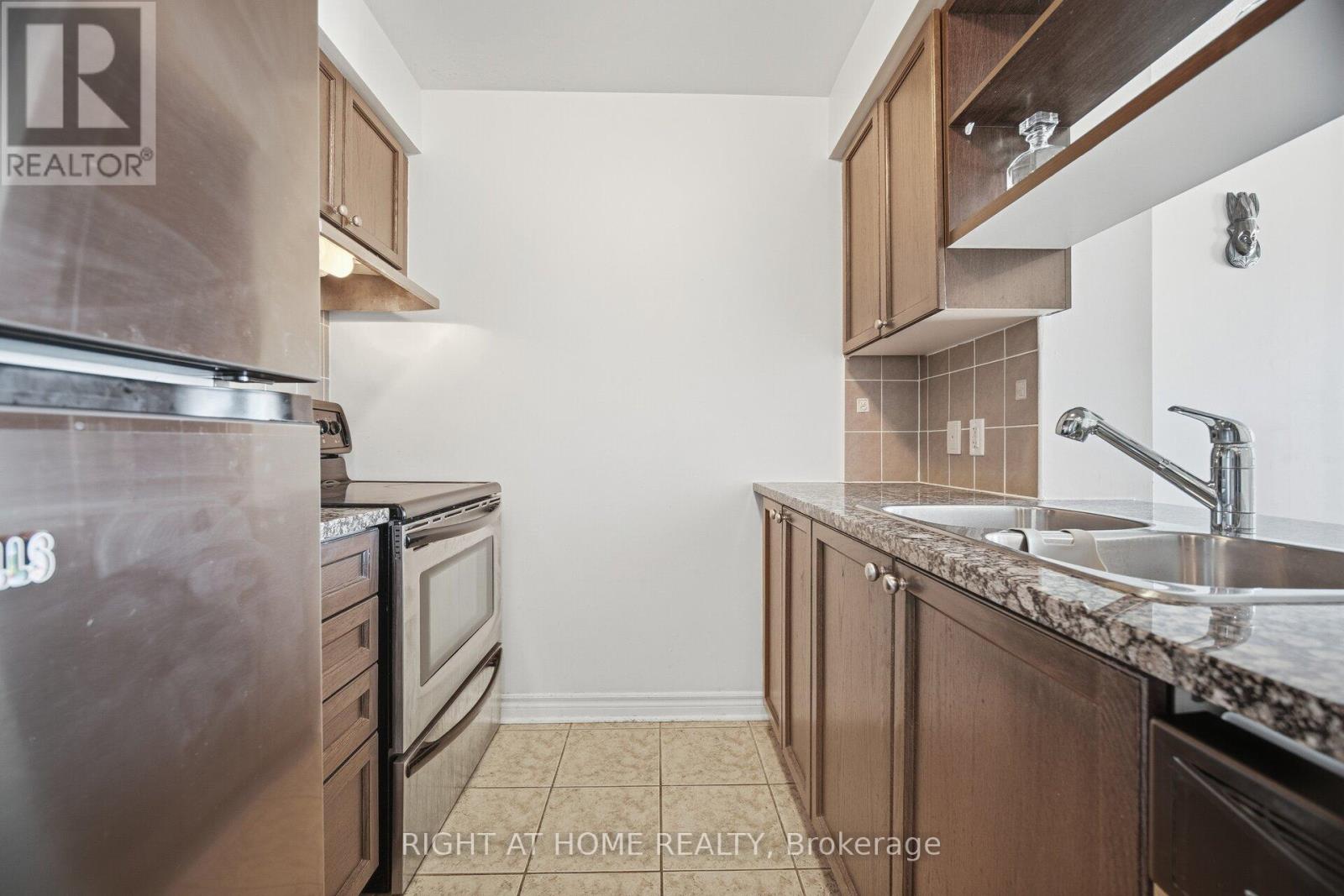 802 - 2325 Central Park Drive, Oakville, Ontario  L6H 0E5 - Photo 11 - W12641694