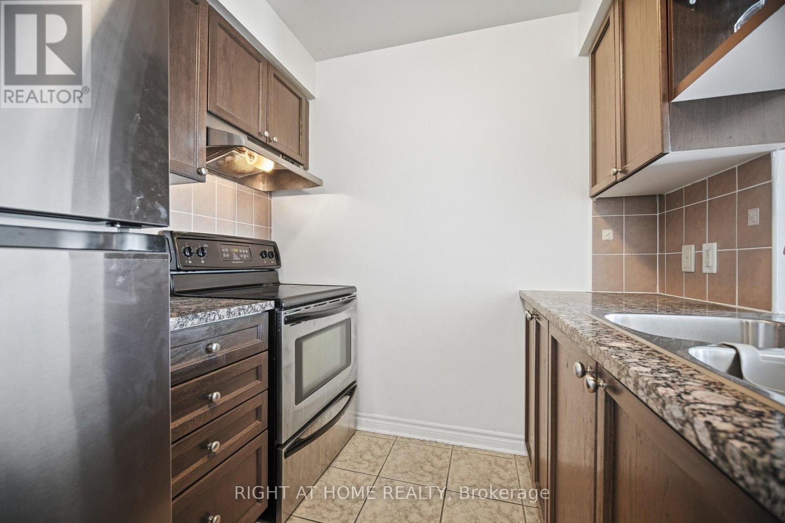 802 - 2325 Central Park Drive, Oakville, Ontario  L6H 0E5 - Photo 13 - W12641694