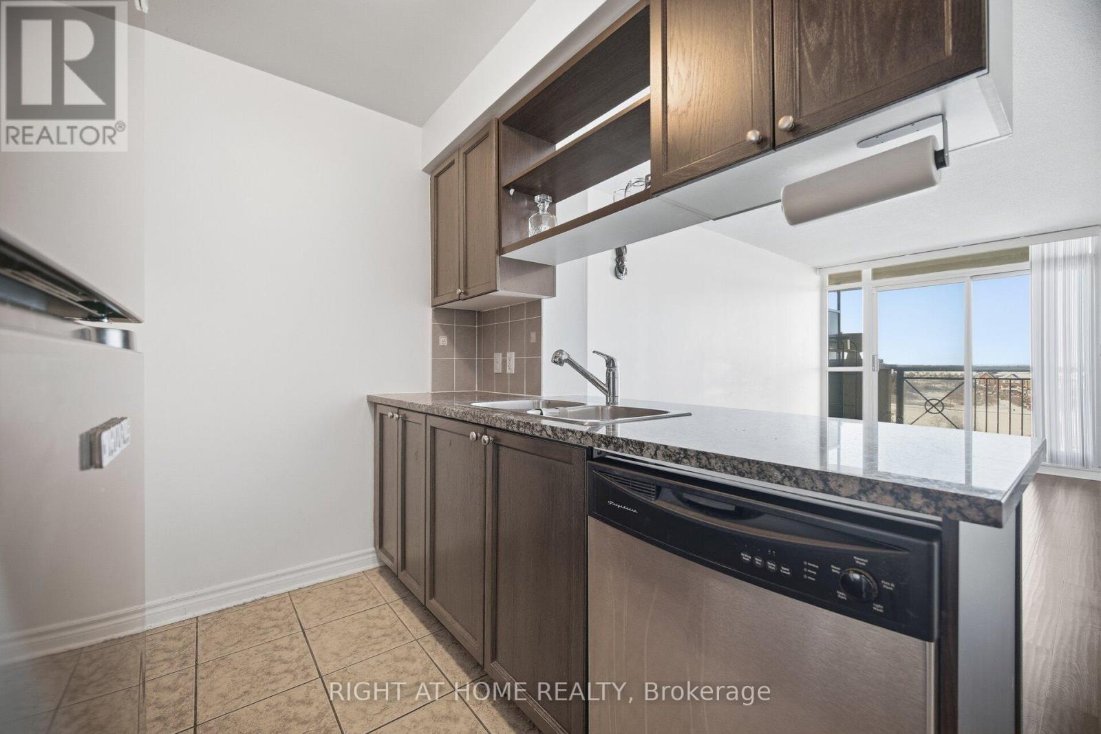 802 - 2325 Central Park Drive, Oakville, Ontario  L6H 0E5 - Photo 12 - W12641694