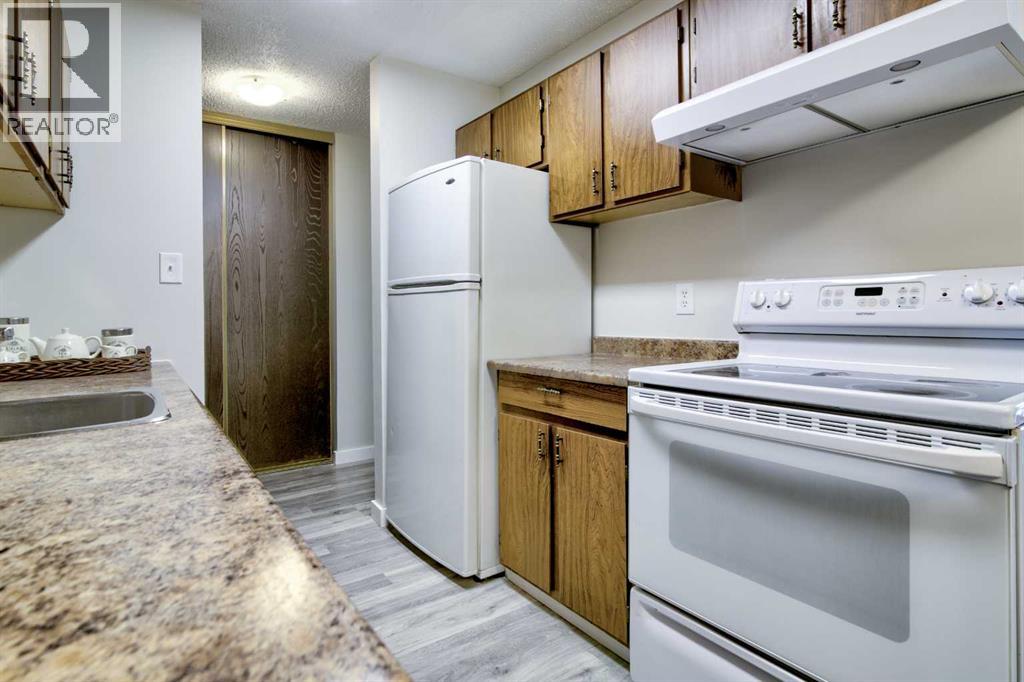 104, 403 Columbia Boulevard W, Lethbridge, Alberta  T1K 5R8 - Photo 5 - A2283223