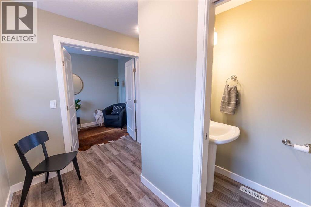 30, 4716 College Avenue, Lacombe, Alberta  T4L 0J5 - Photo 26 - A2282954