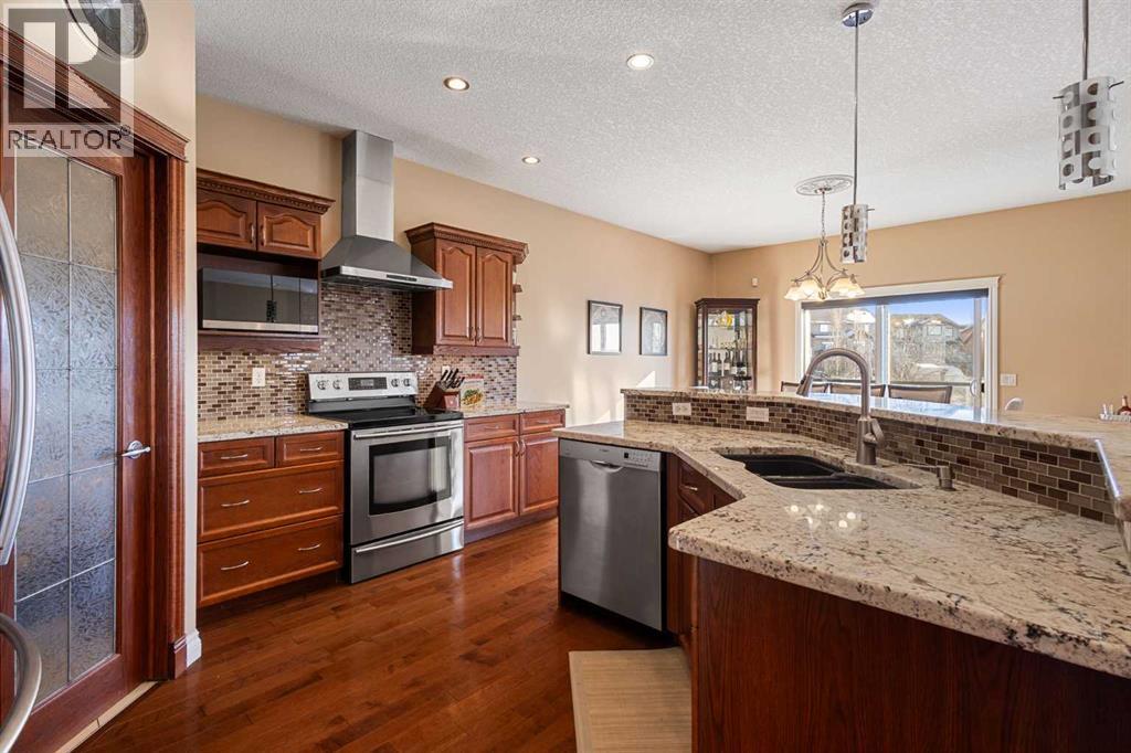 157 Hidden Creek Road Nw, Calgary, Alberta  T3A 6L7 - Photo 11 - A2282393