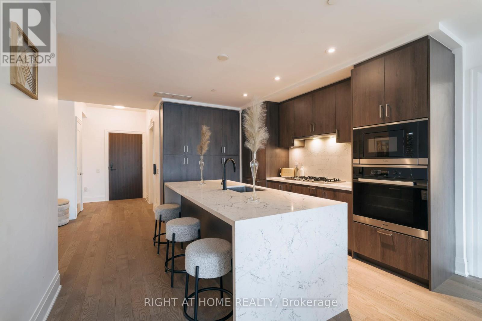 410 - 280 Howland Avenue, Toronto, Ontario  M5R 0C3 - Photo 9 - C12746900