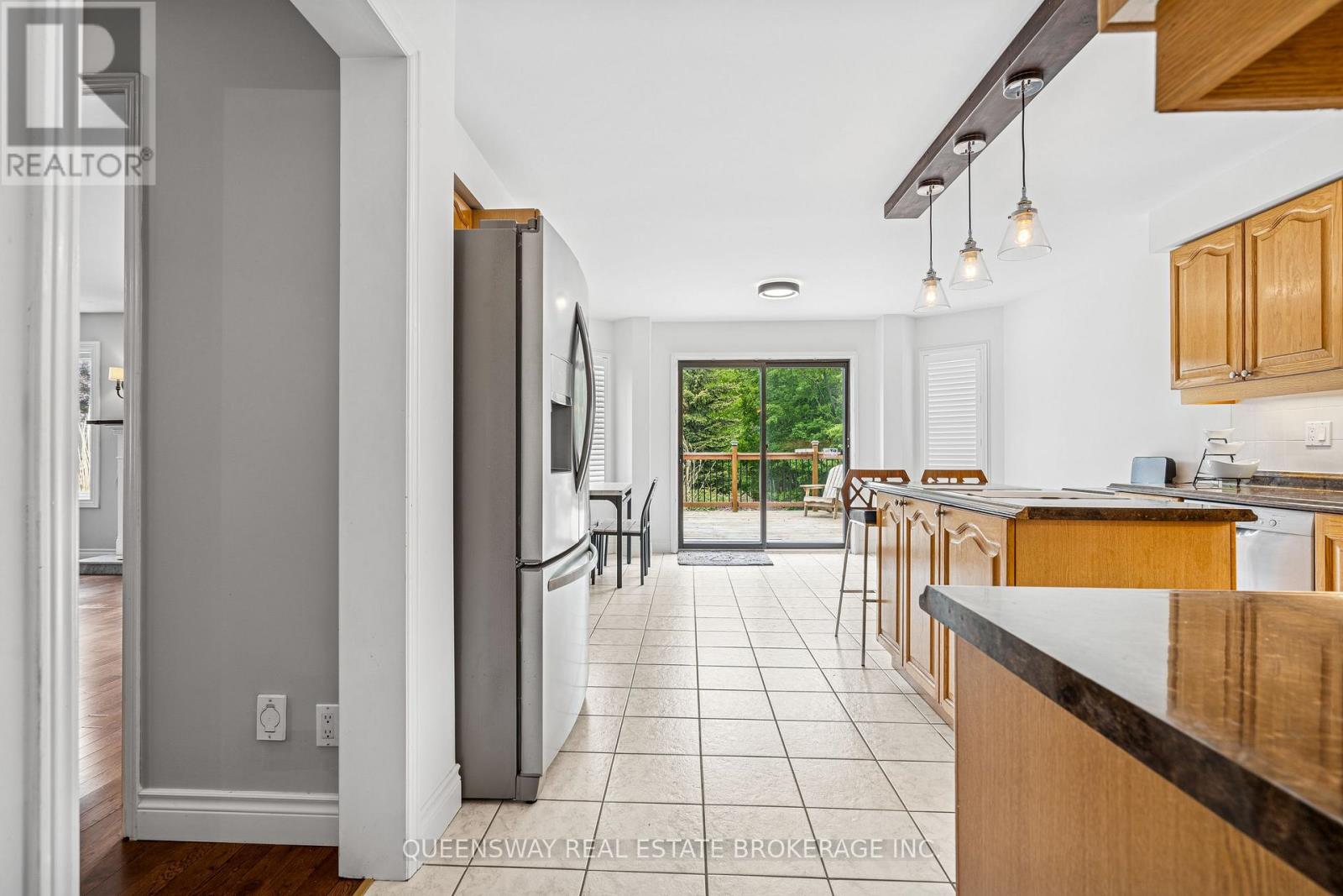 69 Cityview Circle, Barrie, Ontario  L4N 7V1 - Photo 10 - S12746916