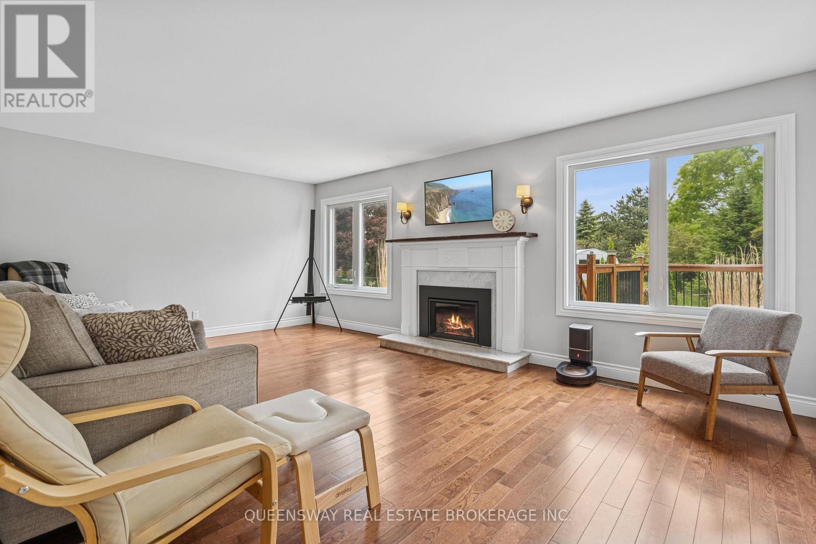 69 Cityview Circle, Barrie, Ontario  L4N 7V1 - Photo 14 - S12746916