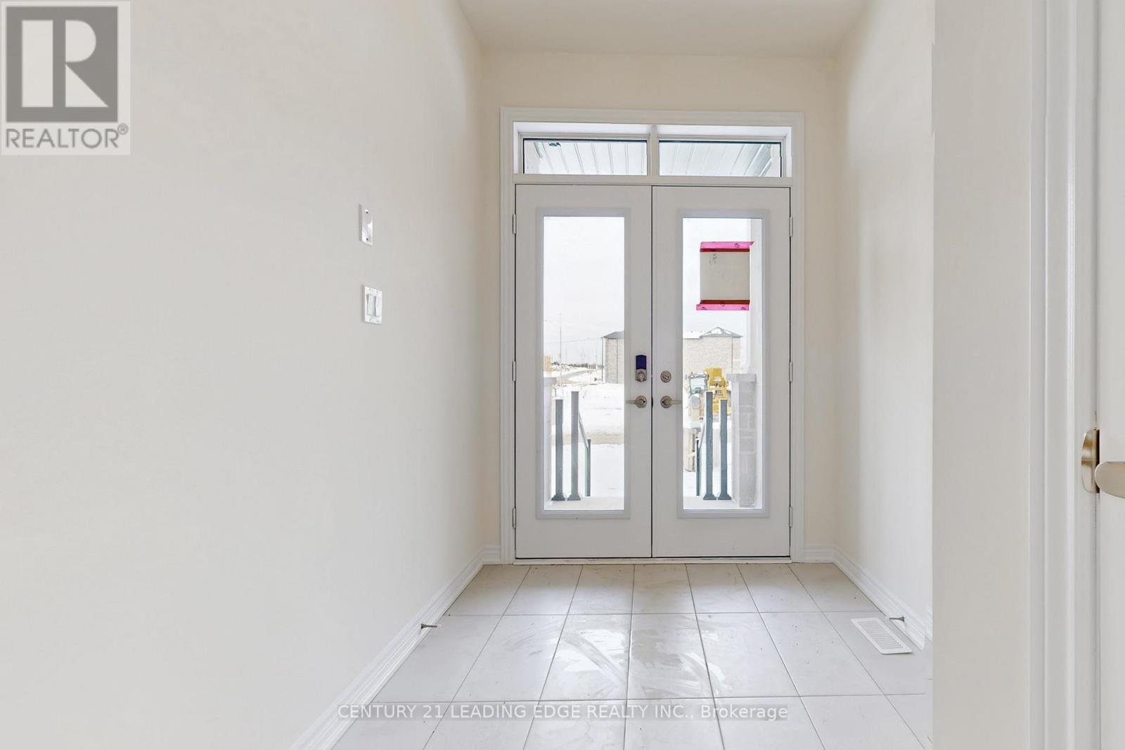 129 Vine Cliff Boulevard, Markham, Ontario  L6C 3T5 - Photo 10 - N12708390