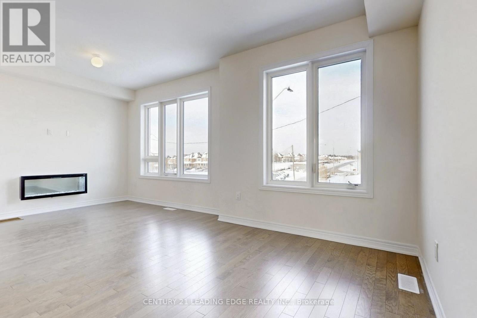 129 Vine Cliff Boulevard, Markham, Ontario  L6C 3T5 - Photo 11 - N12708390