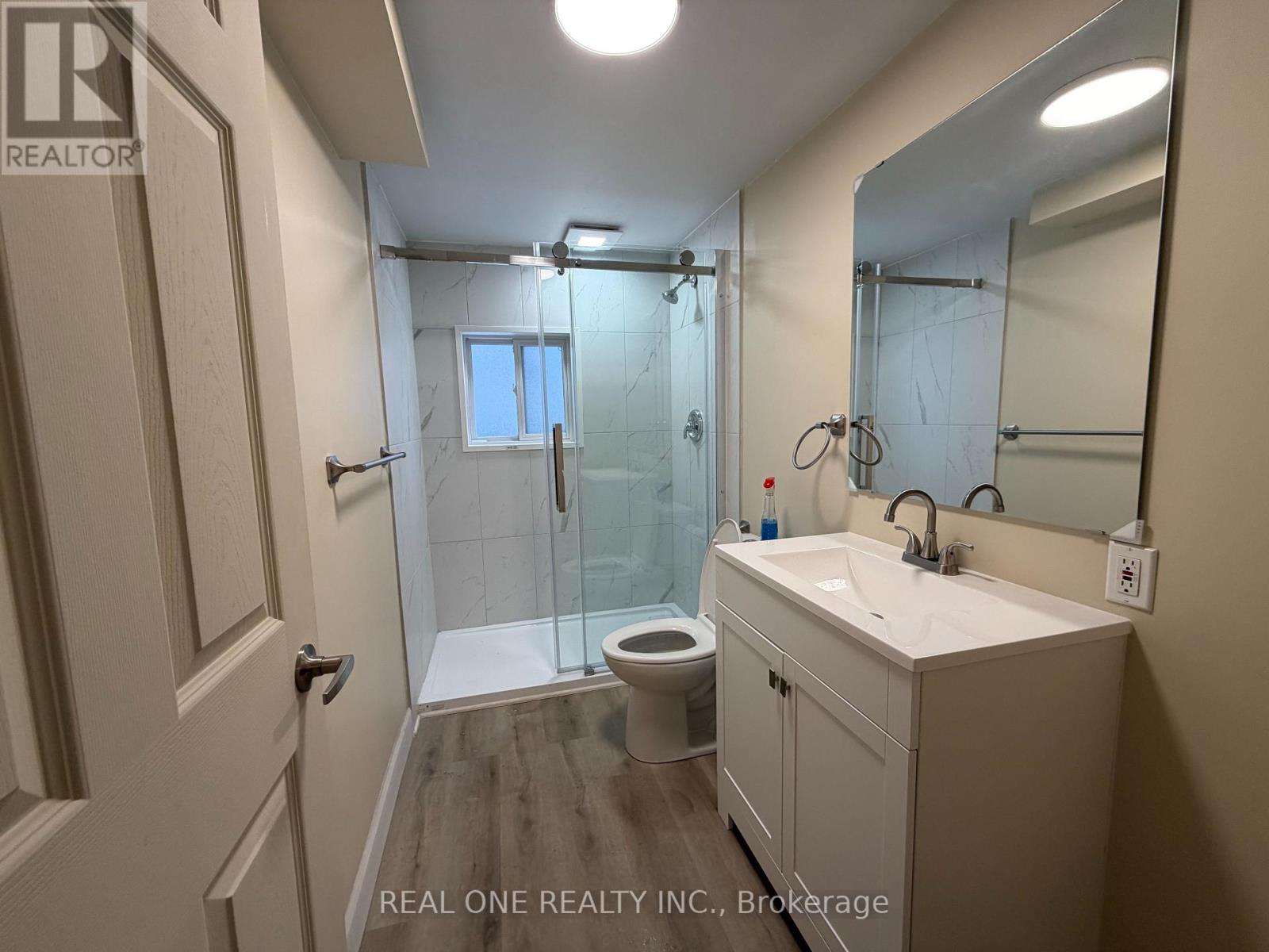 53 Robert Street, Milton, Ontario  L9T 1G7 - Photo 4 - W12746902