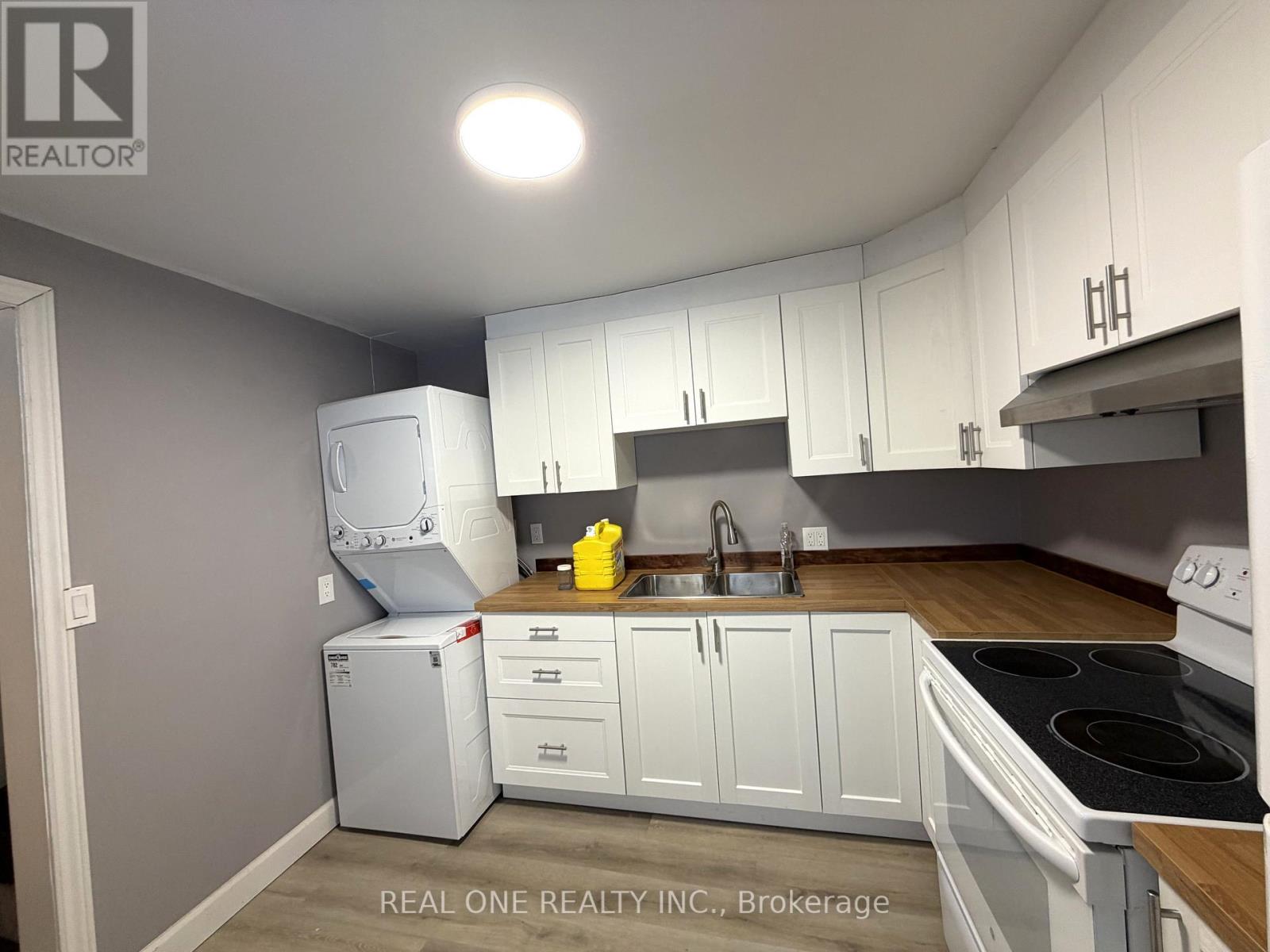 53 Robert Street, Milton, Ontario  L9T 1G7 - Photo 8 - W12746902