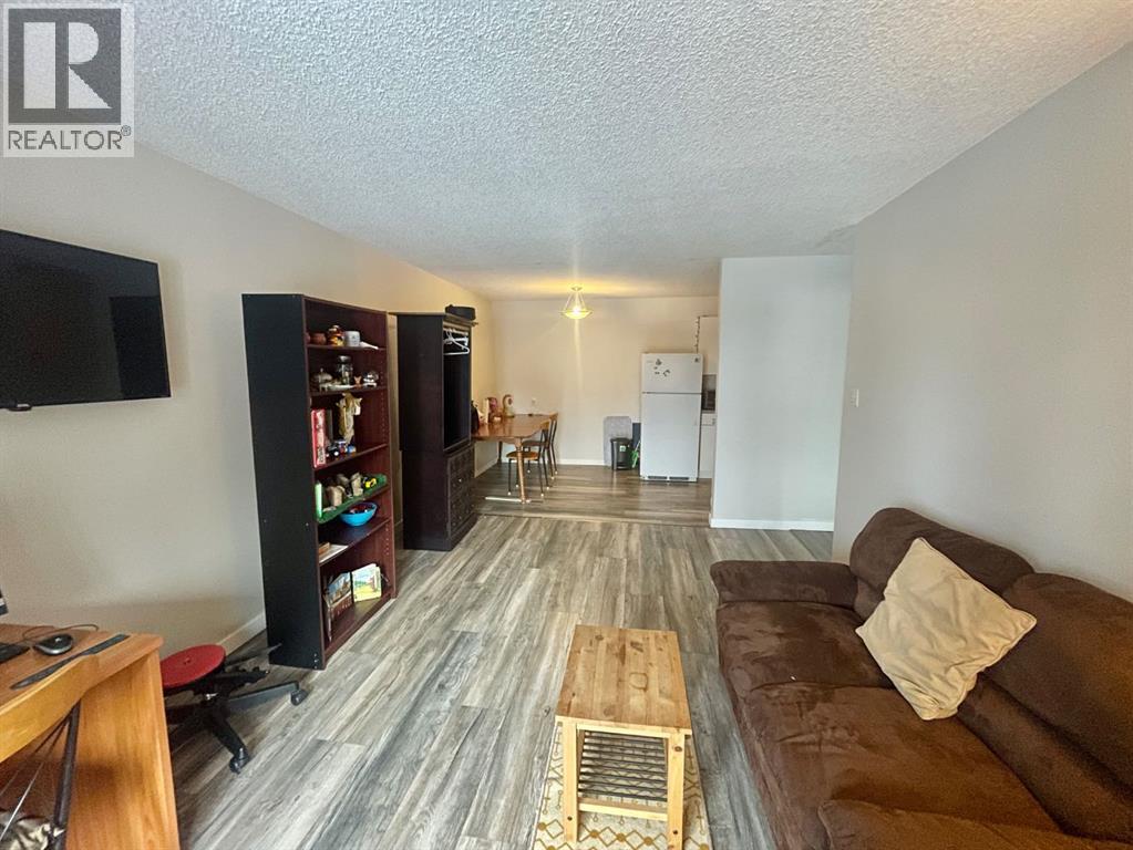 205a, 5611 10 Avenue, Edson, Alberta  T7E 1R4 - Photo 4 - A2281088