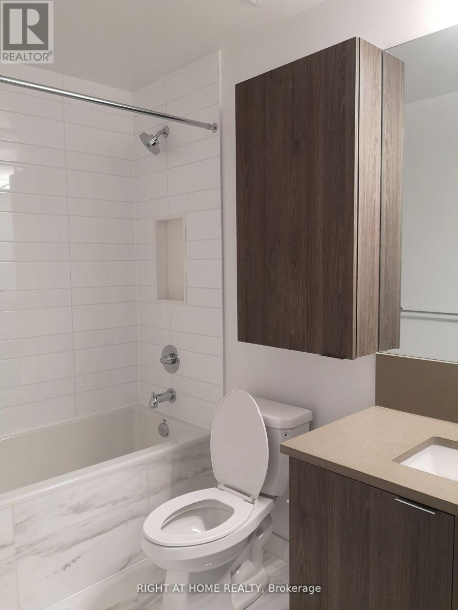 207 - 38 Iannuzzi Street, Toronto, Ontario  M5V 0S2 - Photo 10 - C12746936