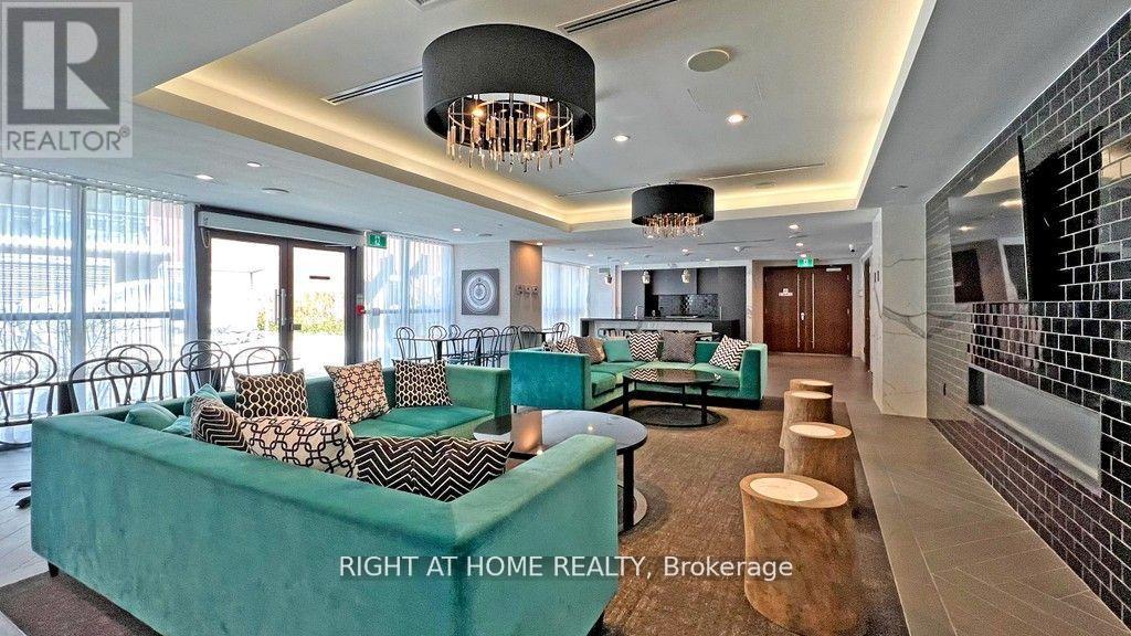 207 - 38 Iannuzzi Street, Toronto, Ontario  M5V 0S2 - Photo 17 - C12746936