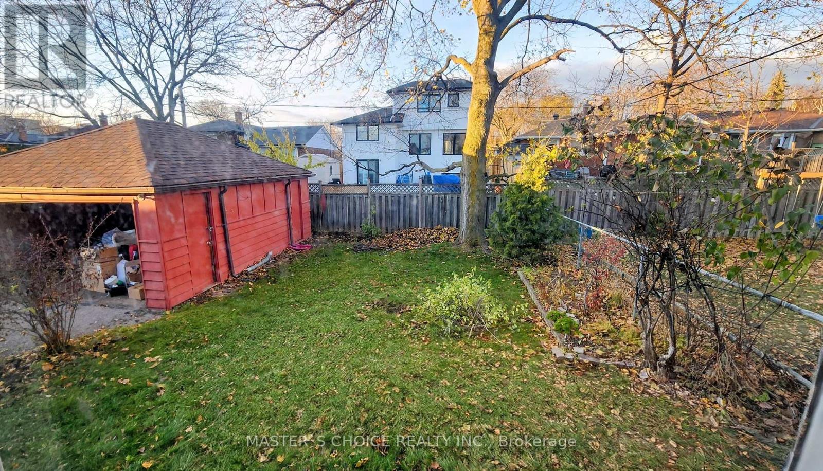 Upper Unit - 26 Heatherington Drive, Toronto, Ontario  M1T 1N4 - Photo 22 - E12746928