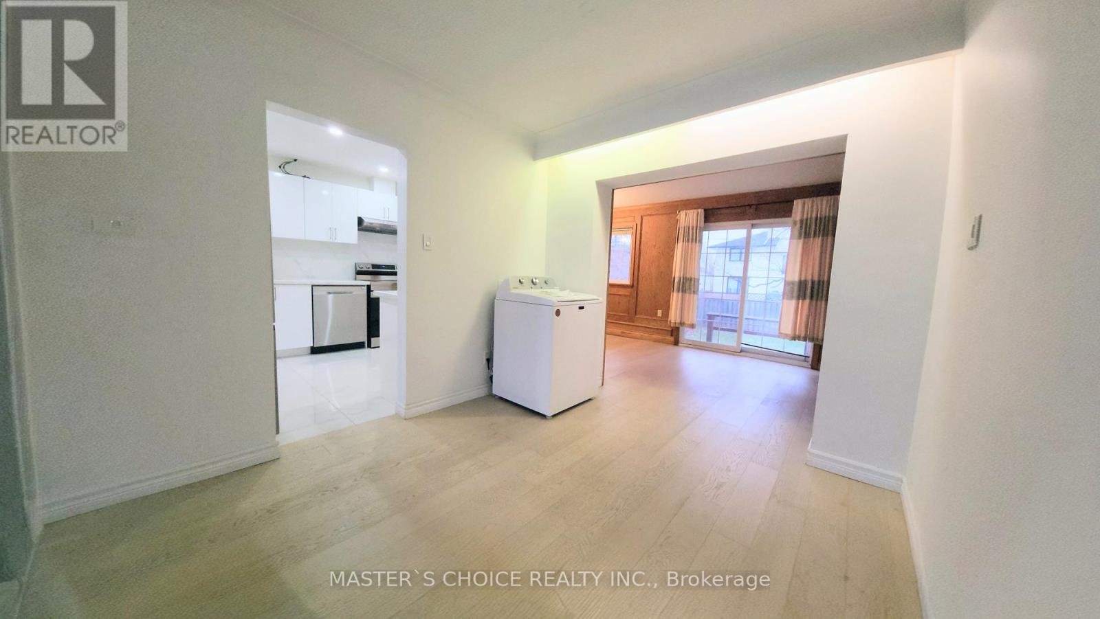 Upper Unit - 26 Heatherington Drive, Toronto, Ontario  M1T 1N4 - Photo 6 - E12746928