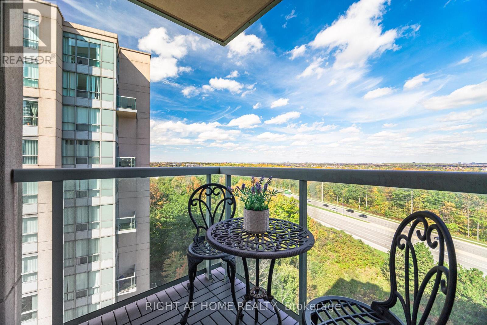 1211 - 2545 Erin Centre Boulevard, Mississauga, Ontario  L5M 6Z9 - Photo 22 - W12746926