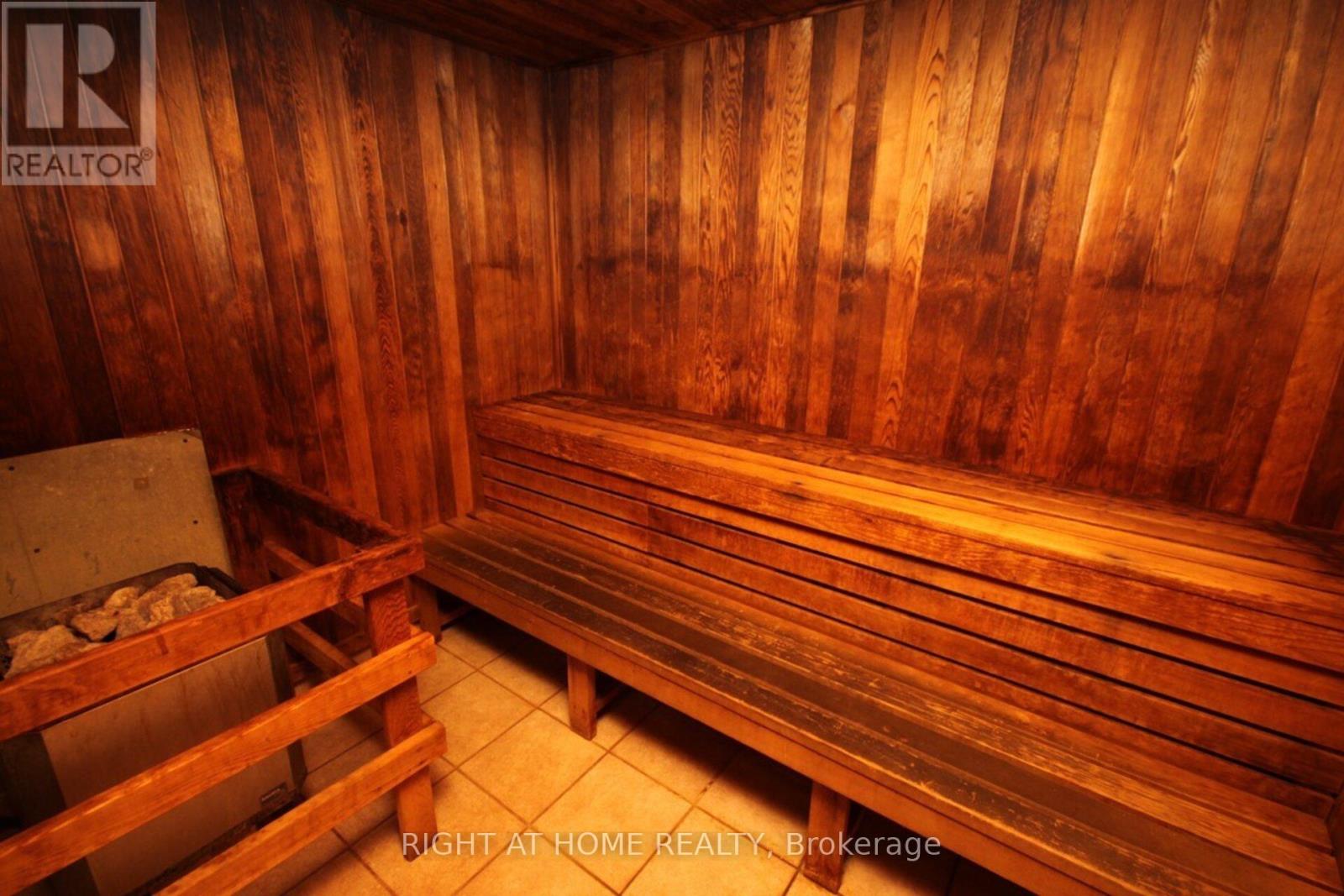 1211 - 2545 Erin Centre Boulevard, Mississauga, Ontario  L5M 6Z9 - Photo 33 - W12746926