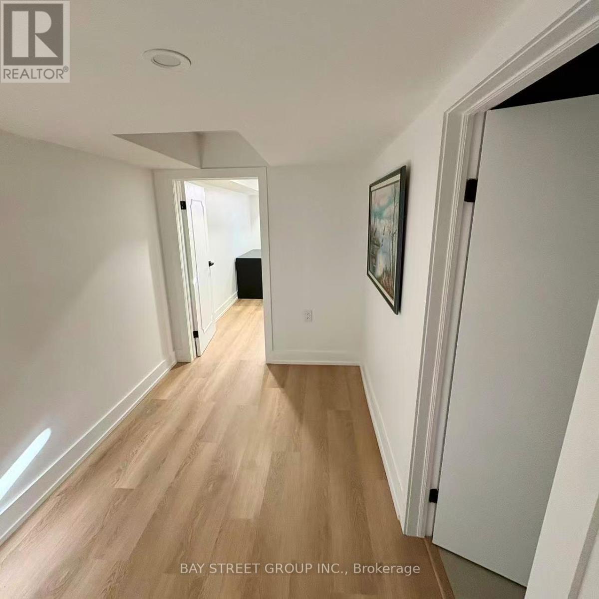 2513 Benedet Drive, Mississauga, Ontario  L5J 4H5 - Photo 6 - W12746938