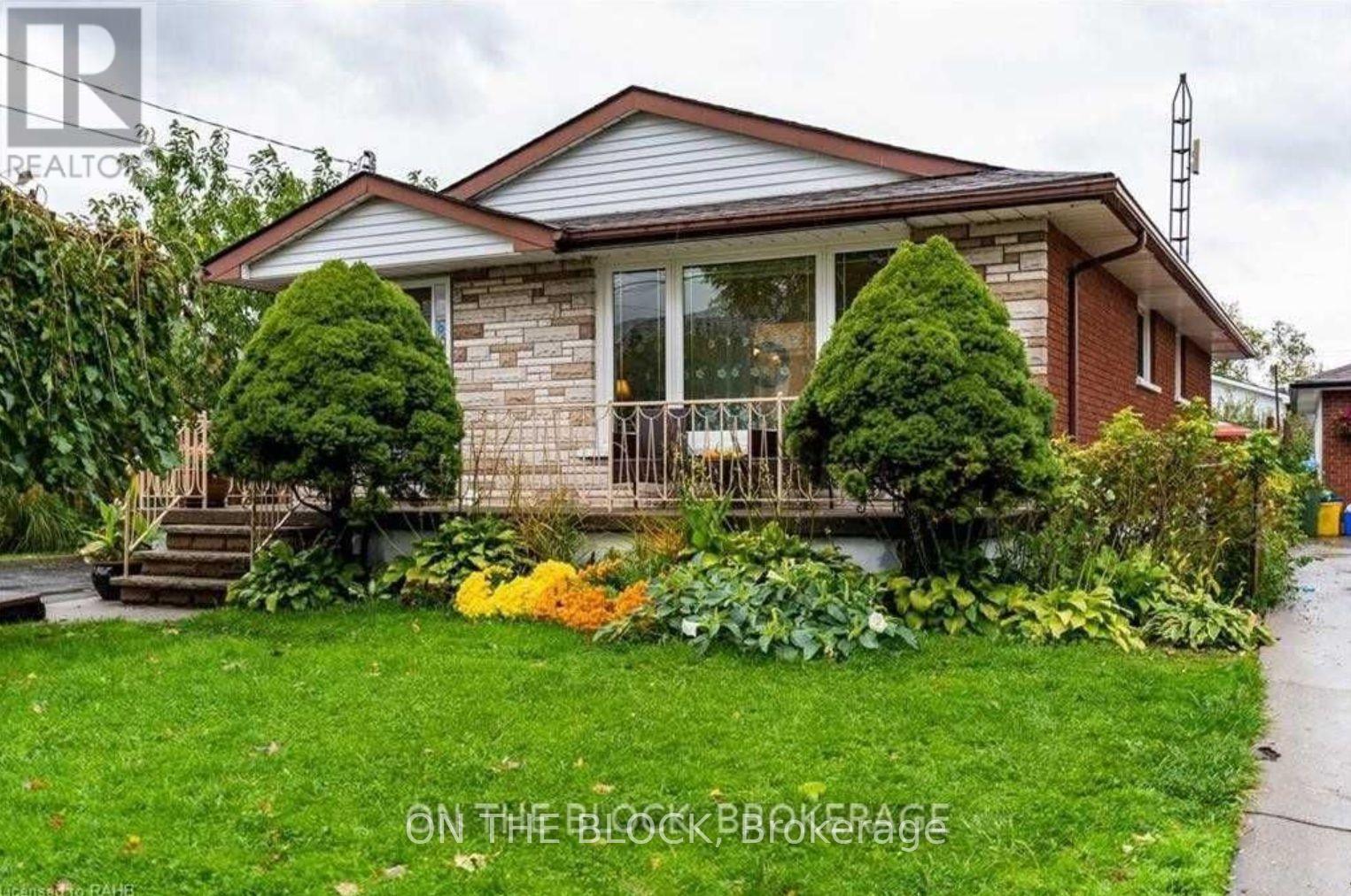 UPPER - 151 NUGENT DRIVE, Hamilton, Ontario